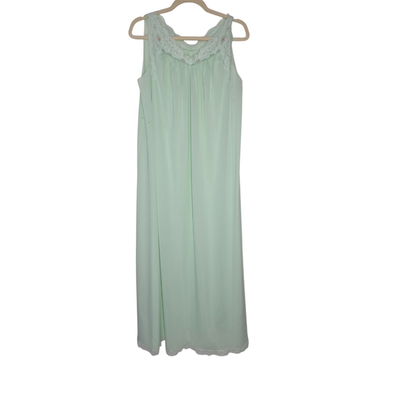 Vintage Shadowline Green Embroidered Sleeveless Nightgown Medium *NEVER WORN - Picture 4 of 9
